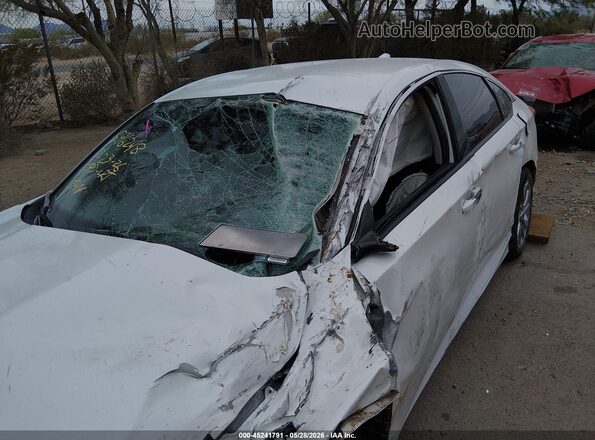 1HGCV1F15KA003110 2019 HONDA ACCORD White Սարքավորումների վահանակի տեսք