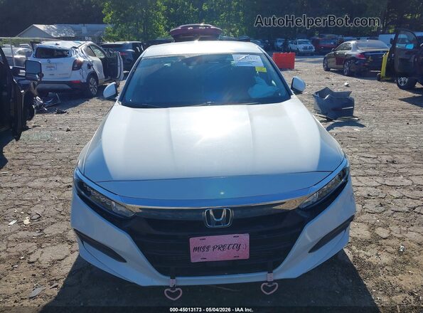 1HGCV1F16KA174092 2019 HONDA ACCORD White უკანა სალონის ხედი