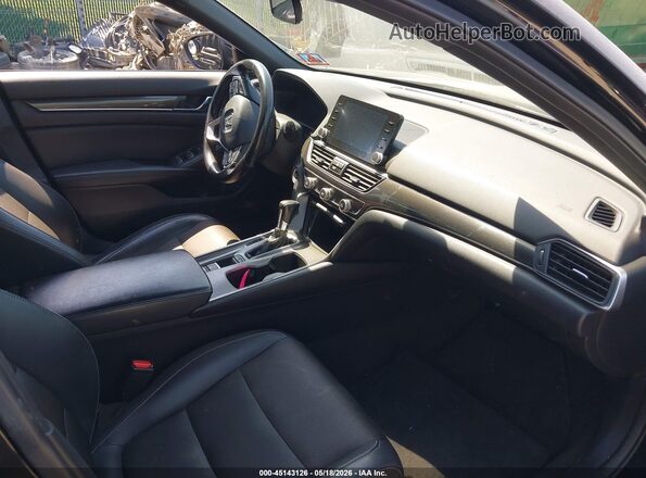 1HGCV1F30JA030599 2018 HONDA ACCORD Black Вид салону спереду