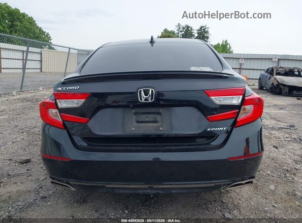 1HGCV1F32JA209629 2018 HONDA ACCORD Black 