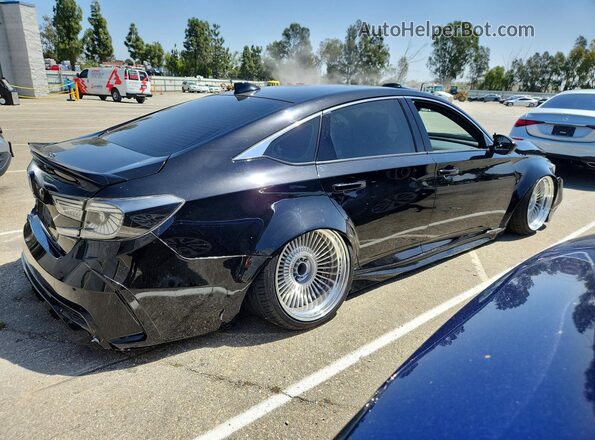 1HGCV1F33KA065851 2019 HONDA ACCORD Black Rear right