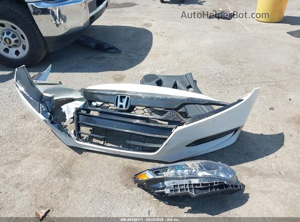 1HGCV1F33KA156537 2019 HONDA ACCORD White Widok zestawu wskaźników