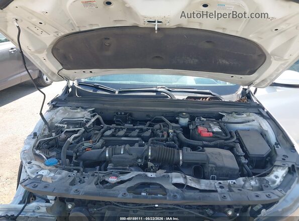 1HGCV1F33KA156537 2019 HONDA ACCORD White Widok z tyłu