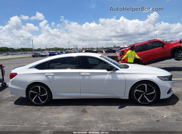 1HGCV1F33MA072253 2021 HONDA ACCORD White Սալոնի հետևի տեսք