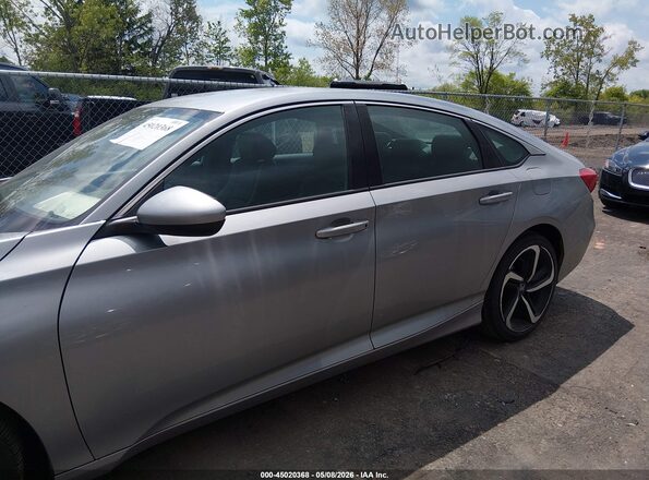 1HGCV1F36JA056446 2018 HONDA ACCORD Silver Vista interior de 360 grados