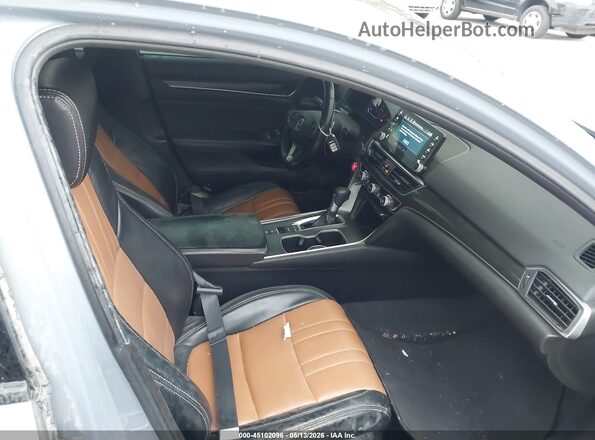 1HGCV1F36MA022205 2021 HONDA ACCORD Серый Вид салона спереди