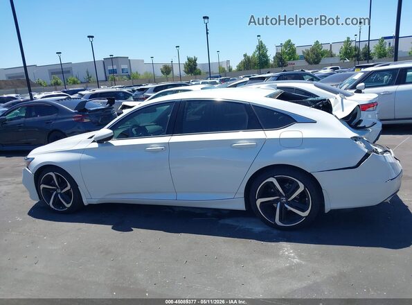 1HGCV1F37JA043110 2018 HONDA ACCORD White 