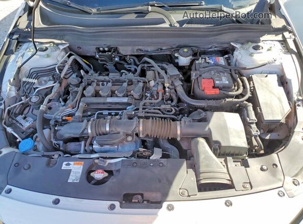 1HGCV1F37LA032465 2020 HONDA ACCORD Белый Вид задней части салона