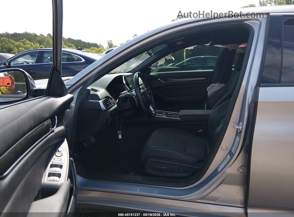 1HGCV1F37MA072353 2021 HONDA ACCORD Silver Սալոնի դիմացի տեսք