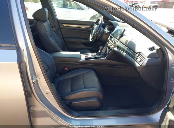 1HGCV1F38KA051797 2019 HONDA ACCORD Silver Вид салону спереду