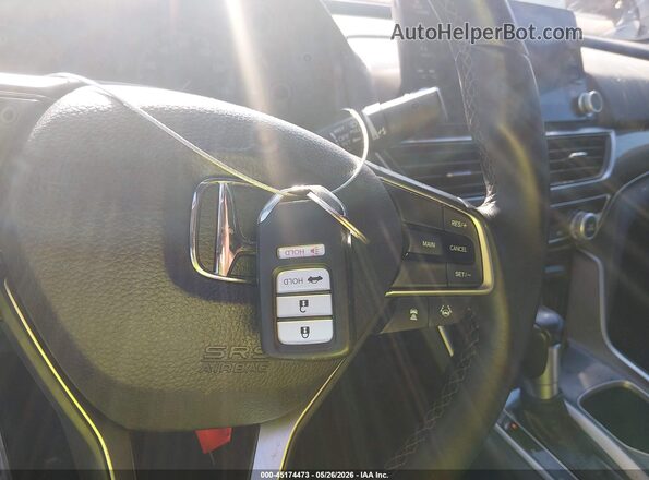 1HGCV1F3XJA221544 2018 HONDA ACCORD Blue Вид панелі приладів