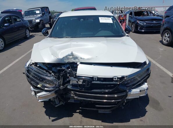 1HGCV1F3XNA065608 2022 HONDA ACCORD White Rear interior view
