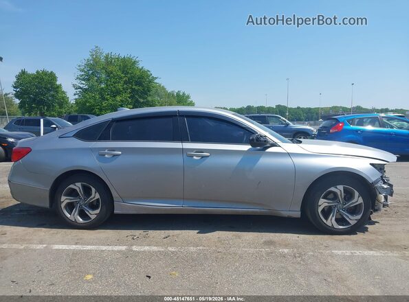 1HGCV1F41KA149160 2019 HONDA ACCORD Silver Rear interior view