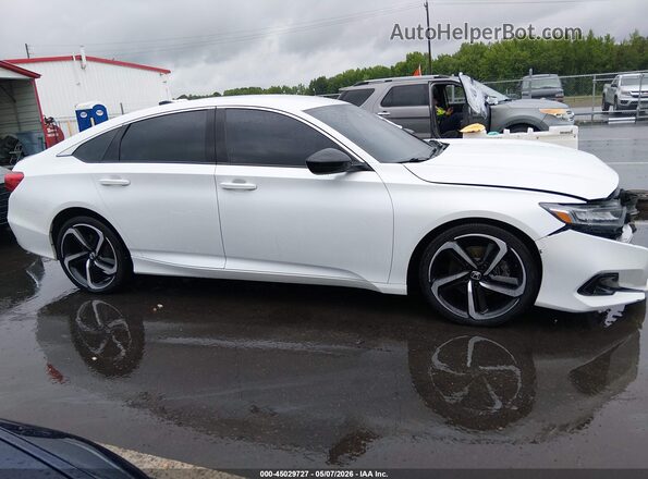 1HGCV1F45NA096001 2022 HONDA ACCORD White 