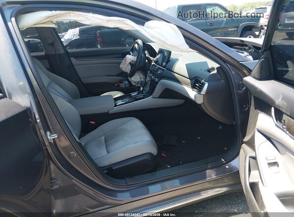1HGCV1F46KA070972 2019 HONDA ACCORD Gray Вид салону спереду