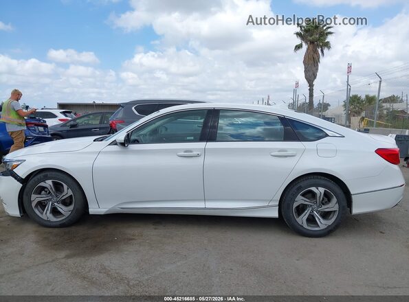 1HGCV1F47JA058716 2018 HONDA ACCORD White Սալոնի 360 աստիճան տեսք