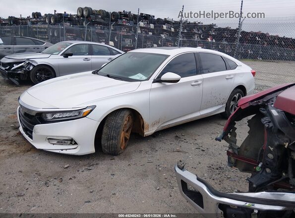 1HGCV1F48JA013543 2018 HONDA ACCORD White Przód lewy