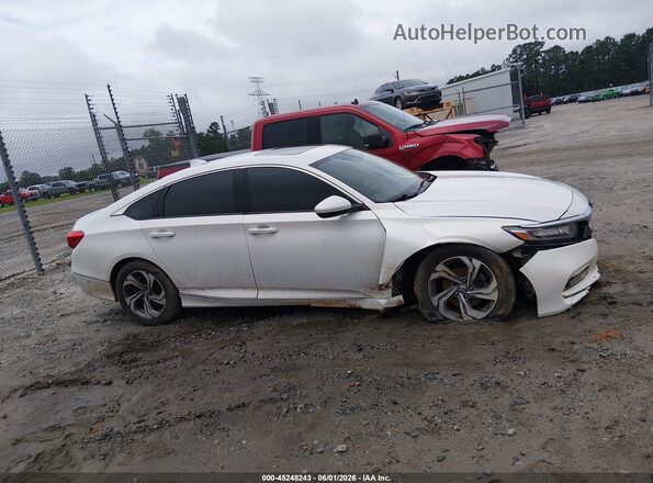 1HGCV1F48JA013543 2018 HONDA ACCORD White Widok wnętrza z tyłu