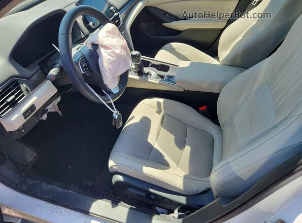 1HGCV1F52KA030719 2019 HONDA ACCORD White 
