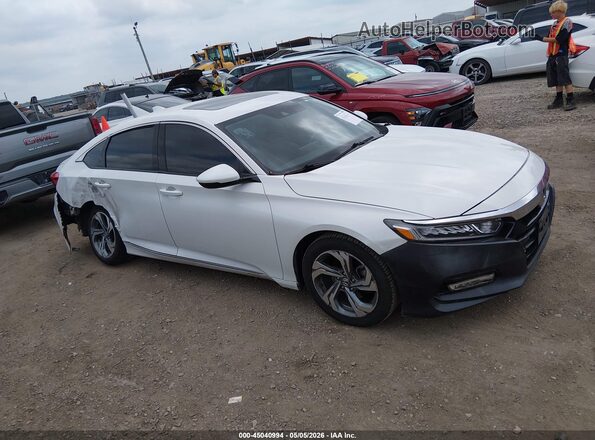 1HGCV1F55JA265355 2018 HONDA ACCORD White Rear interior view