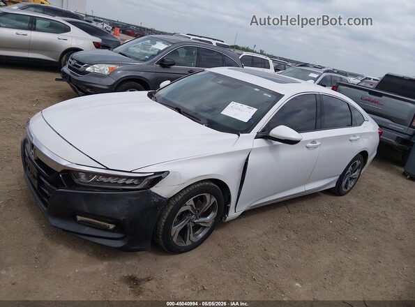 1HGCV1F55JA265355 2018 HONDA ACCORD White 360 interior view