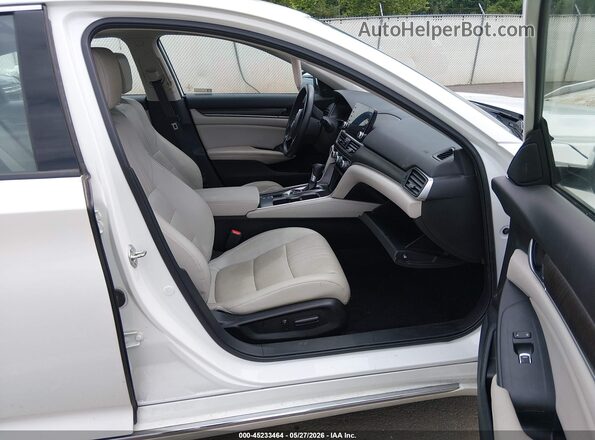 1HGCV1F57JA246838 2018 HONDA ACCORD White 
