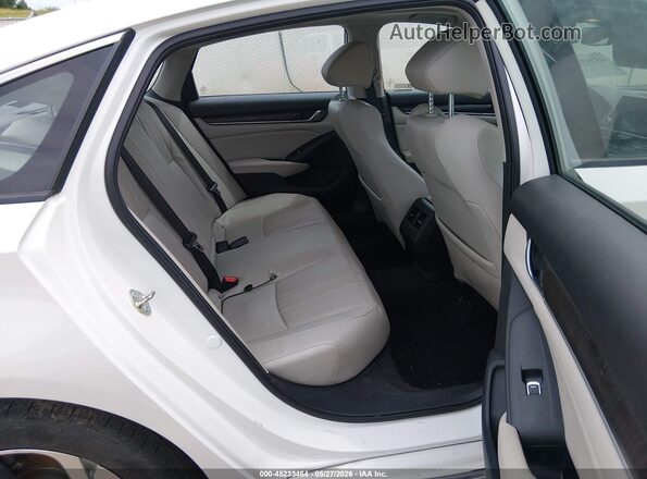 1HGCV1F57JA246838 2018 HONDA ACCORD White 