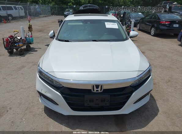 1HGCV1F59JA161208 2018 HONDA ACCORD Белый Вид щитка приборов