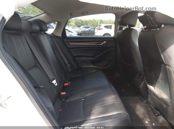 1HGCV1F5XJA025119 2018 HONDA ACCORD White VIN կոդի պիտակի տեսք