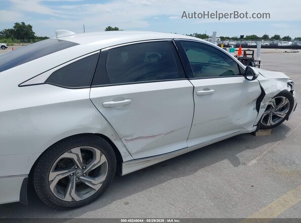 1HGCV1F5XJA062087 2018 HONDA ACCORD White 