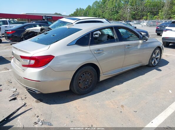 1HGCV1F95JA077972 2018 HONDA ACCORD Бежевый Задняя правая четверть