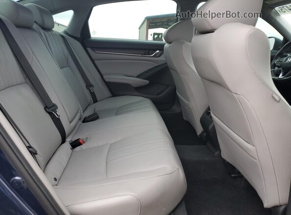 1HGCV1F95JA146384 2018 HONDA ACCORD Blue Rear seats view