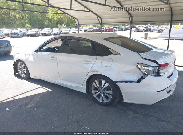 1HGCV2F30JA045772 2018 HONDA ACCORD White 360 interior view