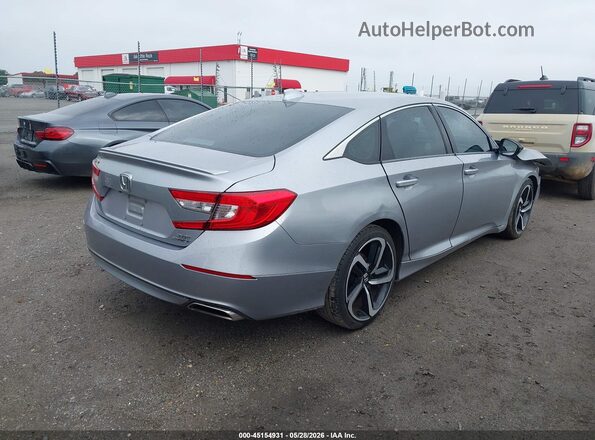 1HGCV2F38JA025656 2018 HONDA ACCORD Silver Tył prawy