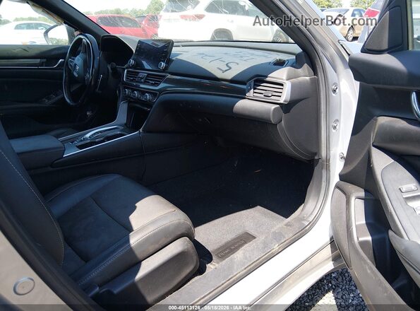 1HGCV2F39MA022883 2021 HONDA ACCORD Silver Вид салону спереду