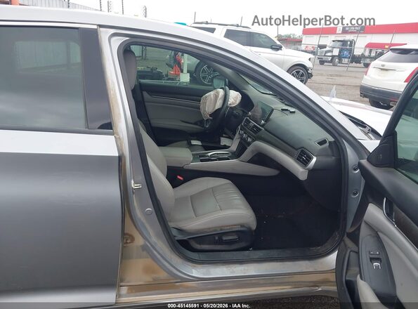 1HGCV2F93KA029863 2019 HONDA ACCORD Gray Вид салону спереду