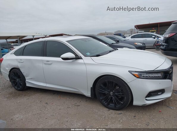 1HGCV2F94KA030276 2019 HONDA ACCORD Белый Вид задней части салона