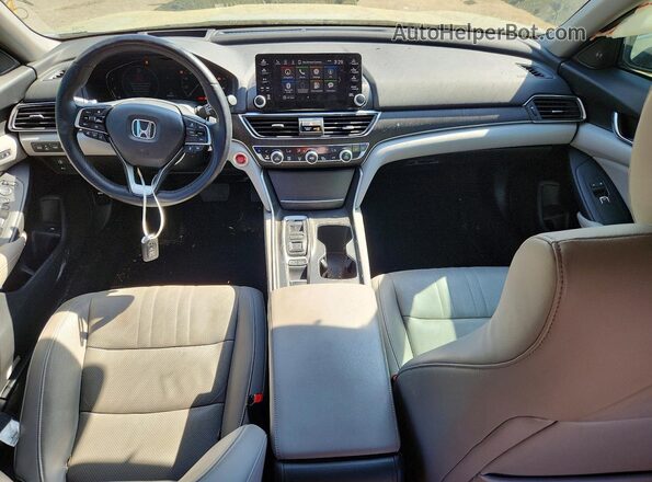 1HGCV2F97JA017486 2018 HONDA ACCORD Silver წინა პანელის ხედი