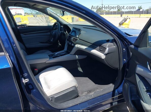 1HGCV3F10KA008419 2019 HONDA ACCORD HYBRID Blue Вид салону спереду