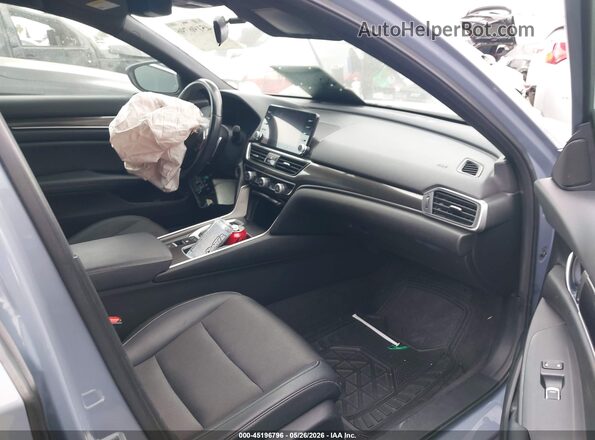 1HGCV3F20NA020101 2022 HONDA ACCORD HYBRID Gray Front interior view