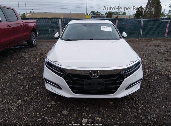 1HGCV3F96KA008950 2019 HONDA ACCORD White უკანა სალონის ხედი