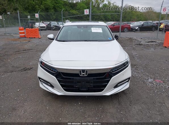 1HGCV3F97KA002719 2019 HONDA ACCORD HYBRID White Вид щитка приладів