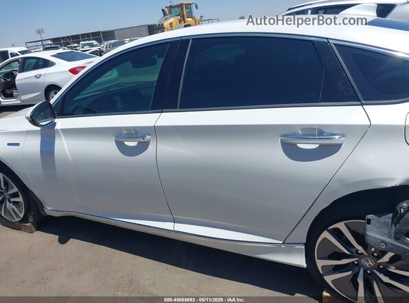 1HGCV3F9XKA006182 2019 HONDA ACCORD HYBRID White 