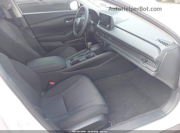 1HGCY1F22SA069467 2025 HONDA ACCORD White წინა სალონის ხედი