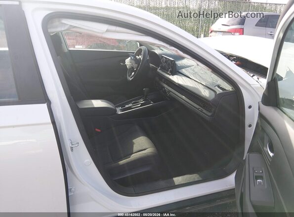 1HGCY1F24SA059023 2025 HONDA ACCORD Белый Вид салона спереди