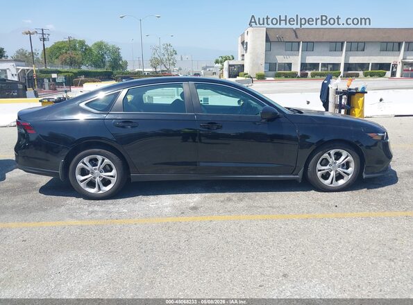 1HGCY1F26RA010965 2024 HONDA ACCORD Black Вид задньої частини салону