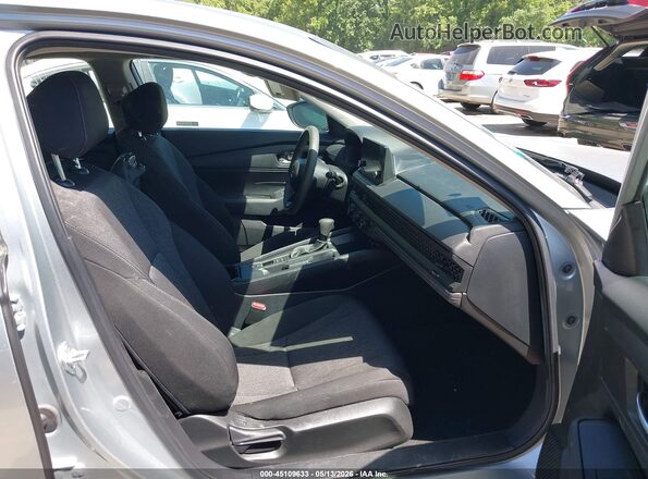 1HGCY1F28RA082394 2024 HONDA ACCORD Серебряный Вид салона спереди