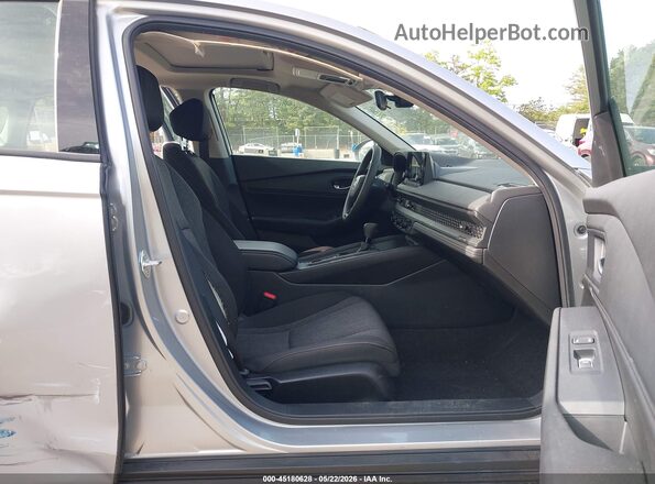 1HGCY1F31RA007626 2024 HONDA ACCORD Silver Вид салону спереду