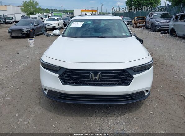 1HGCY1F32RA023477 2024 HONDA ACCORD Белый Вид панели приборов