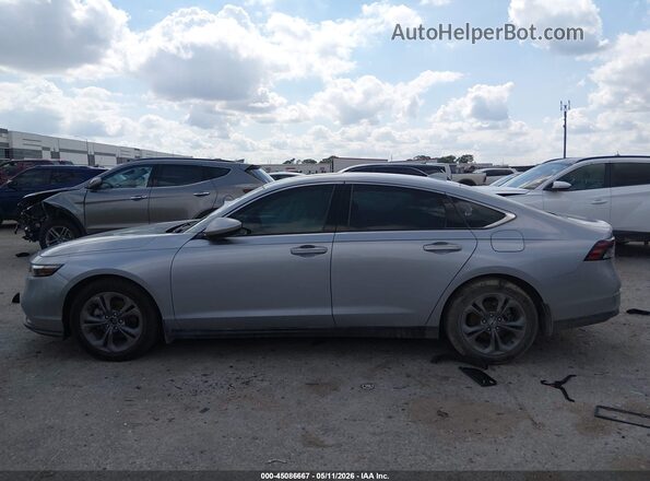 1HGCY1F37PA061106 2023 HONDA ACCORD Silver Вид задньої частини салону